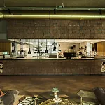 Szálloda V Fizeaustraat 4*