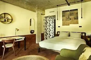 Hotel V Fizeaustraat Amsterdam