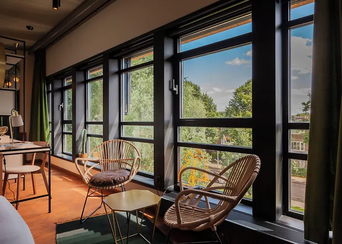 V 피조스트라트