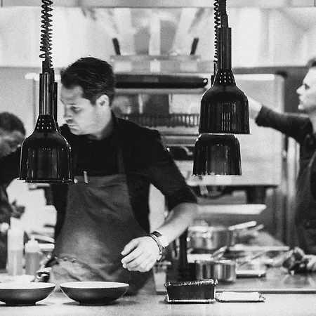 Отель V Fizeaustraat Амстердам