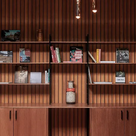 V Fizeaustraat 4* Амстердам