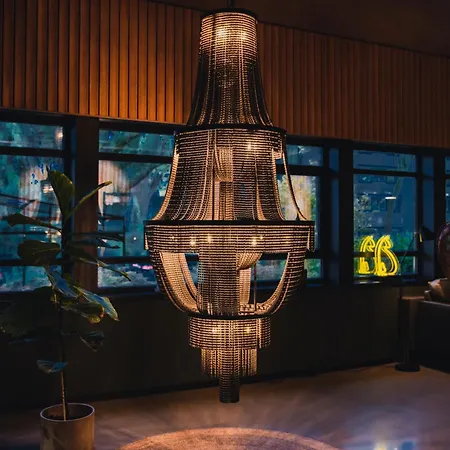 Hotel Hotel V Fizeaustraat 4*