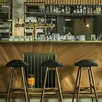 V Fizeaustraat Hotell 4*