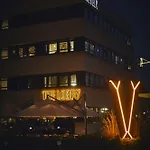 V Fizeaustraat Hotell